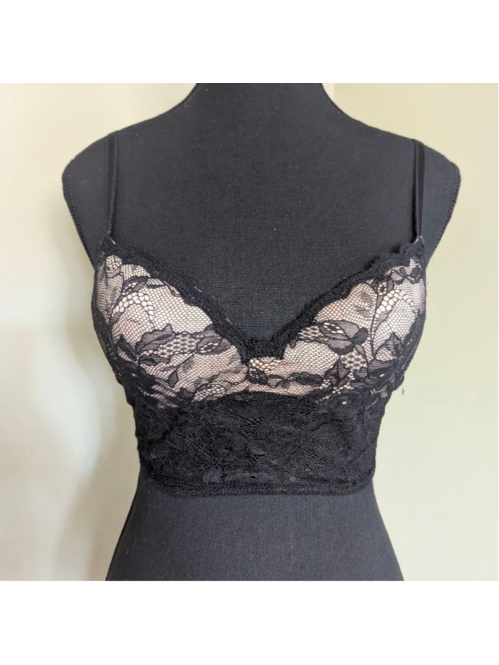 LILY OF FRANCE Sensational Lace Longline Wireless Bralette - Black 34A